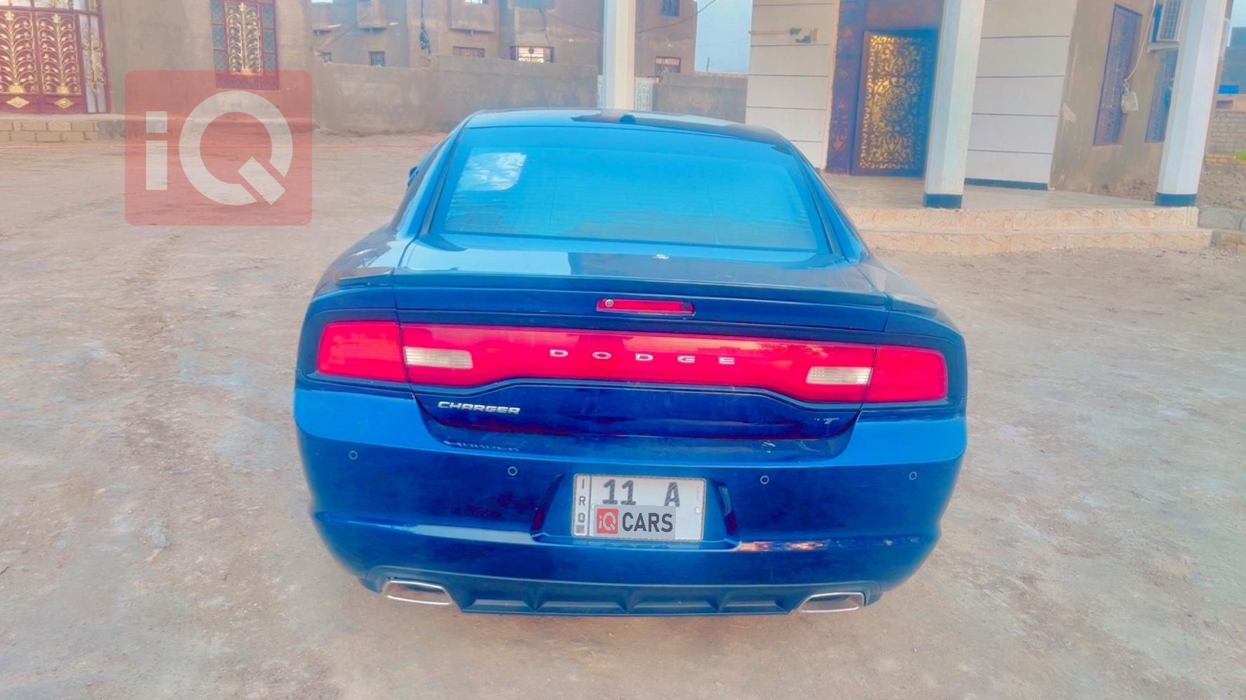 دۆج چارجەر